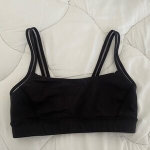Black Lululemon size 2 sports bra